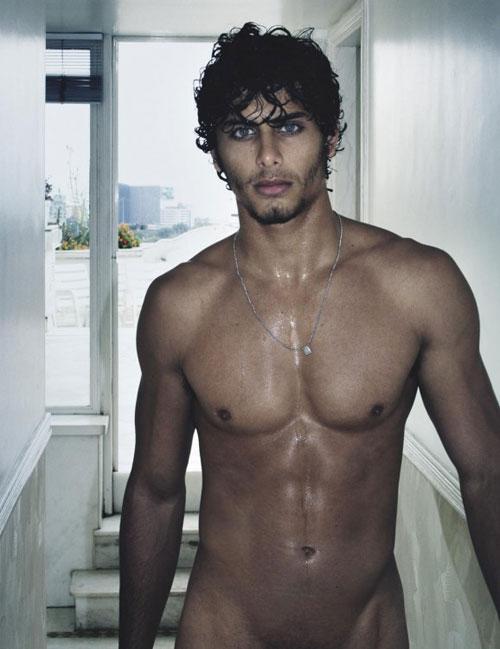 Мадонна устроила провокацию «с младенцем»