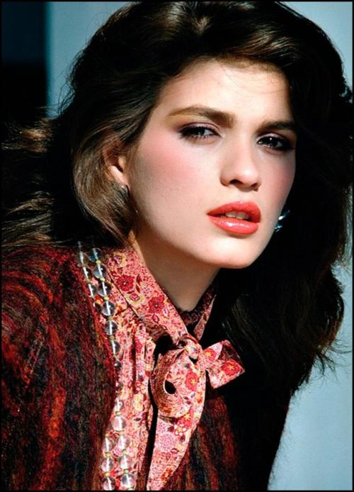 Знаменитые красавицы, арестованные по самым неожиданным причинам