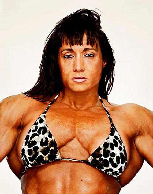 Женщины-бодибилдеры рассказали свои истории