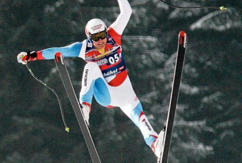 Швецарский горнолыжник разбился во время скоростного спуска