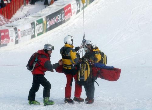 Швецарский горнолыжник разбился во время скоростного спуска