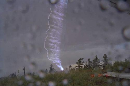 Фото природных аномалий, которые ввергают в шок