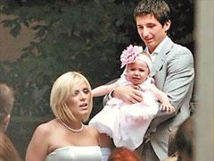 Долина стала крёстной дочери Началовой и Алдонина