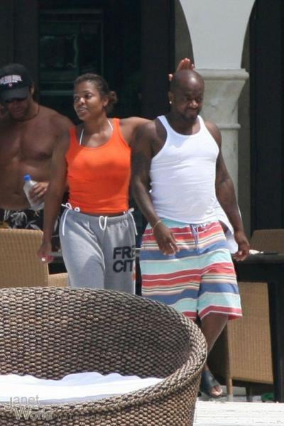 Джанет Джексон снова пошла на убыль