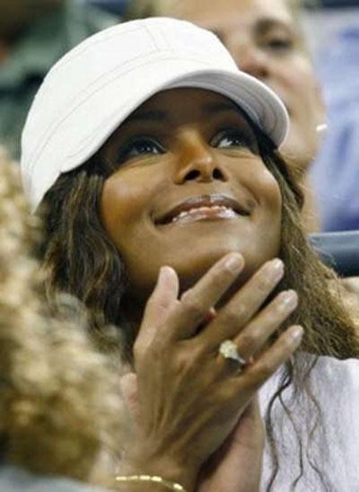 Джанет Джексон снова пошла на убыль