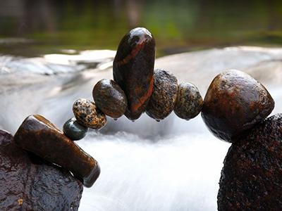 Удивительные балансирующие камни от Майкла Граба