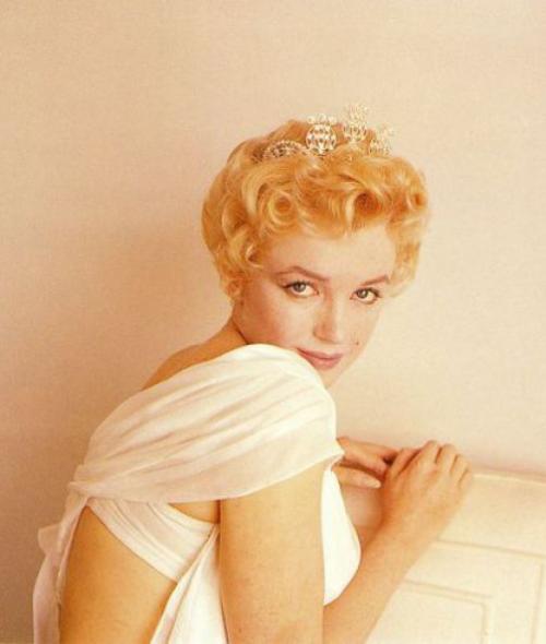 Редкие снимки знаменитостей прошлого и настоящего. Часть 9