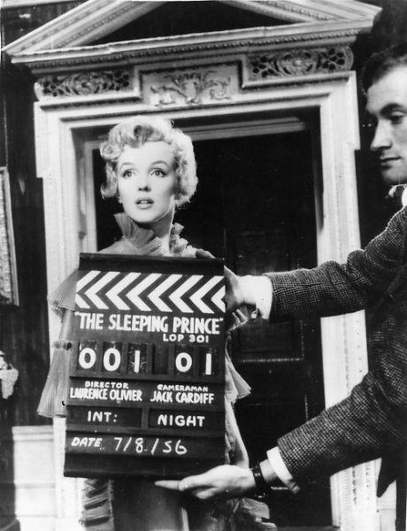 Редкие снимки знаменитостей прошлого и настоящего. Часть 9