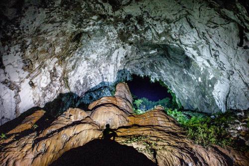 Самая крупная пещера в мире