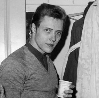 Редкие фотографии всемирно известных звезд. Часть 15