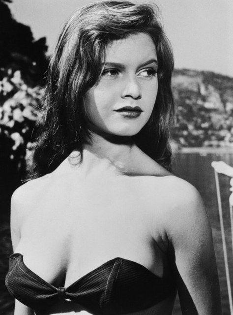 Редкие фотографии всемирно известных звезд. Часть 15