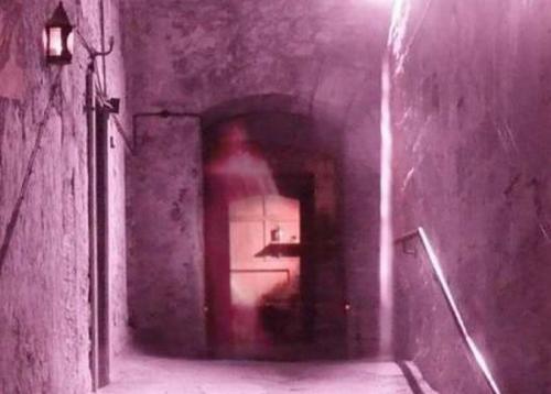 Самые известные в истории неподдельные фото призраков