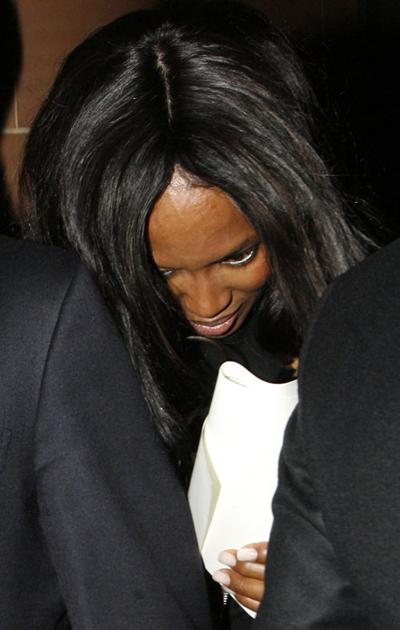 Лысеющая Наоми Кэмпбелл: конфуз за конфузом