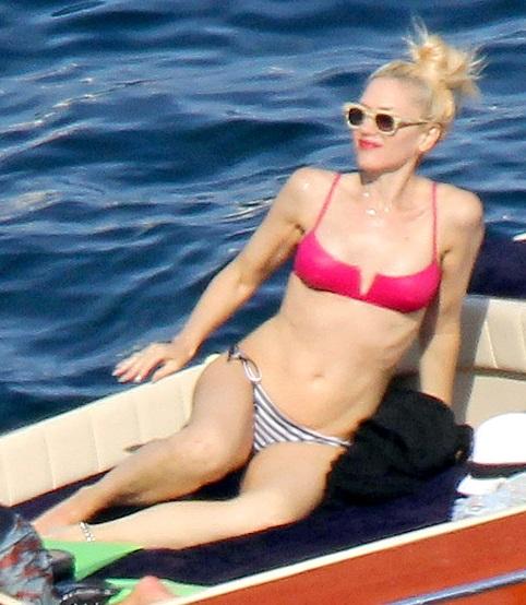 Знаменитости за 40 в бикини, которым не стыдно раздеться