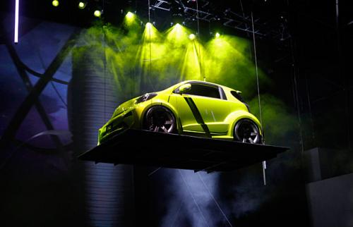 Скромное обаяние нью-йоркского автосалона