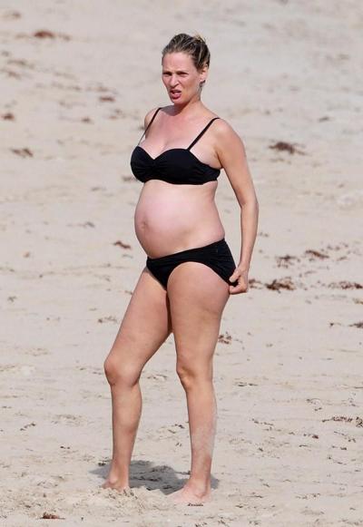 Зрелые знаменитые мамы со своими детьми