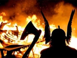 В Шотландии сожгли корабль викингов
