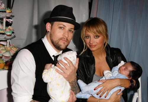 Николь Ричи вышла замуж со слоном