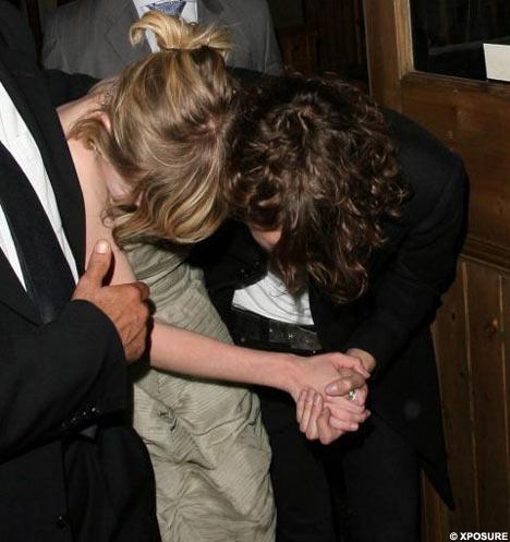 Мировые звезды и их пагубные зависимости