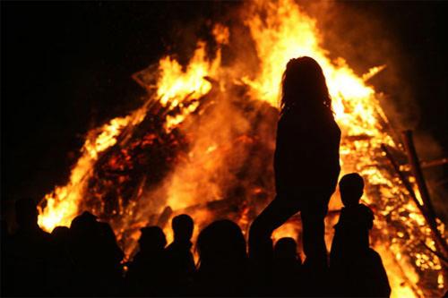 На горе Брокен прошёл праздник немецких ведьм