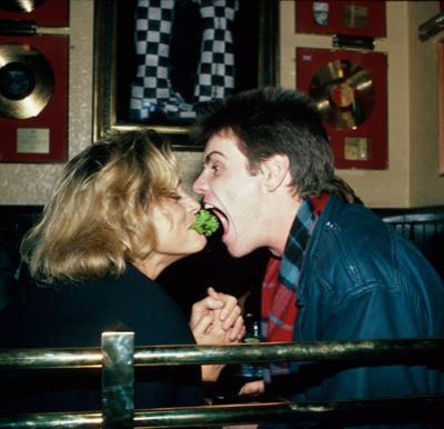 Редкие фотографии всемирно известных звезд. Часть 27