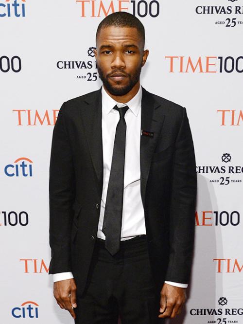 Каминг-ауты знаменитостей с нетрадиционной ориентацией