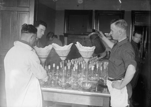 Пугающее медицинское оборудование прошлого, которое больше похоже на орудие пыток