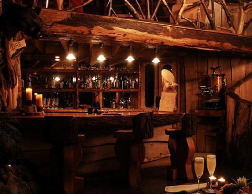 Отель-юрта и отель-вулкан — для желающих слиться с природой