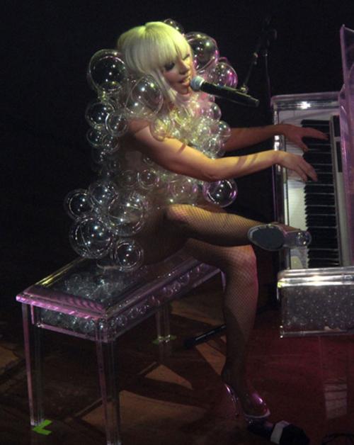 Леди ГаГа  запузырилась для Rolling Stone