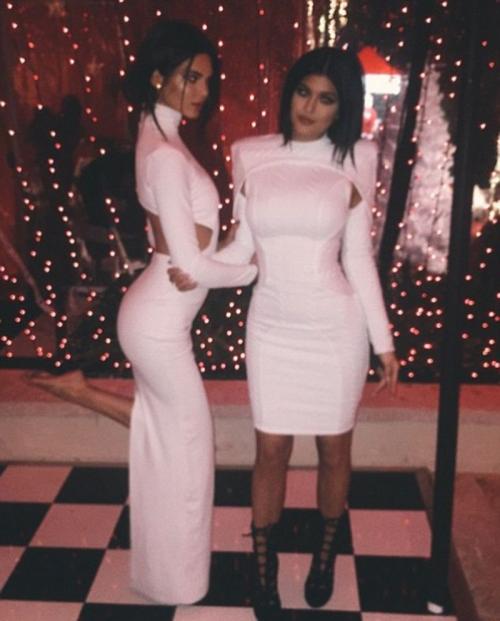 Как голливудские звезды отметили Рождество