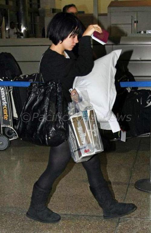 Лили Аллен подкосила весенняя усталость