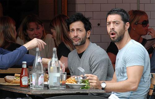 Американский дизайнер обручился со своим помощником