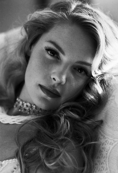 Названы самые чувственные губы планеты