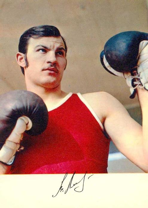 Знаменитые спортсмены, чья блистательная карьера завершилась трагически