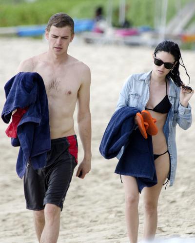 Звезды досрочно открыли купальный сезон. Часть 2