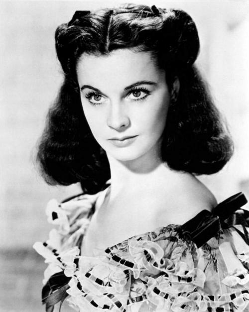 Актрисы старого Голливуда, которые затмили бы любую Instagram-красотку
