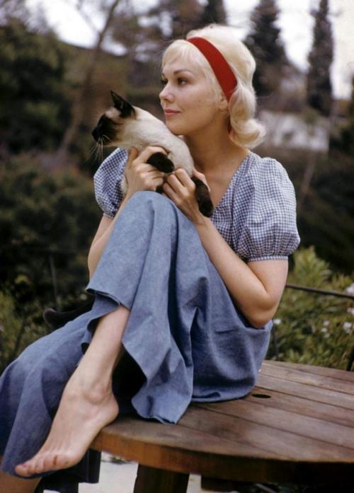 Актрисы старого Голливуда, которые затмили бы любую Instagram-красотку