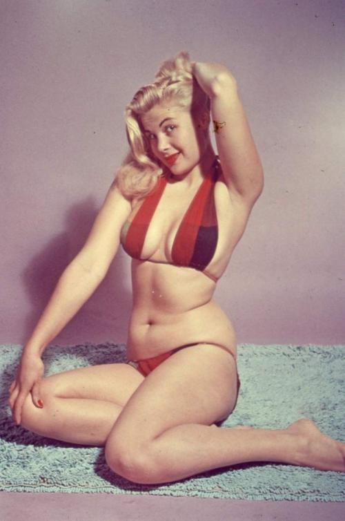 Актрисы старого Голливуда, которые затмили бы любую Instagram-красотку