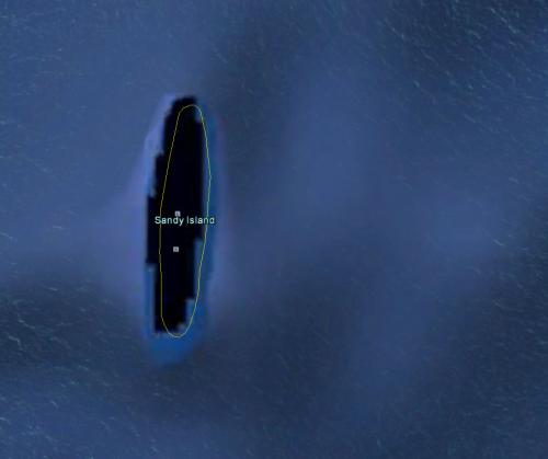 В 2012 году группа австралийских исследователей обнаружила «неоткрытый» остров размером с Манхэттен (58,8 кв. км) в южной части Тихого океана. Загадочное место получило название остров Сэнди и заняло место на картах к северо-западу от Новой Каледонии. На картах Google он тоже появился, напоминая черную угловатую сосиску. Однако, когда в ноябре 2012-го на место предполагаемого острова прибыли ученые, они обнаружили лишь бескрайние океанские просторы. В своем объяснении, обнародованном в апреле 2013 года, ученые объявили остров «ошибкой», пояснив, что, скорее всего, за остров принималось какое-то скопление или образование, возможно, из пемзы.