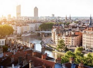 11 недооцененных городов, куда стоит ехать за вкусной едой