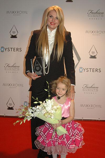 Аллу Пугачеву наградили за любовь к детям. Заочно