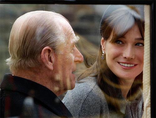 Модный дом Dior выковал из Карлы Бруни "принцессу Диану"