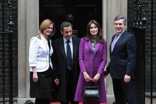 Модный дом Dior выковал из Карлы Бруни "принцессу Диану"