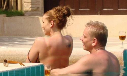 Игрища Анфисы Чеховой попали в объектив папарацци