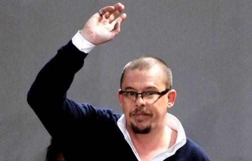 Знаменитости, которые ушли из жизни до 50-и лет