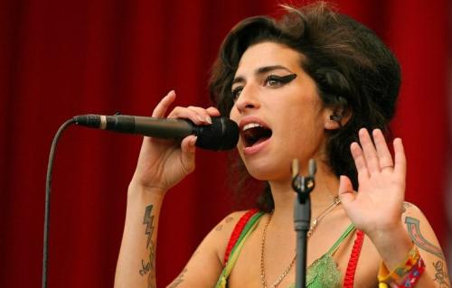 Знаменитости, которые ушли из жизни до 50-и лет