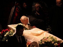 С Золотухиным прощались под песню Высоцкого