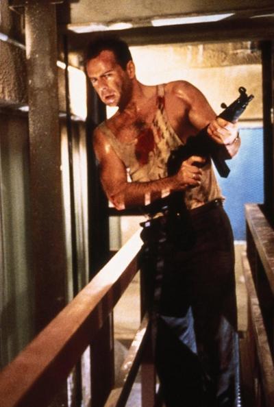 Топ-10 актеров-спасателей