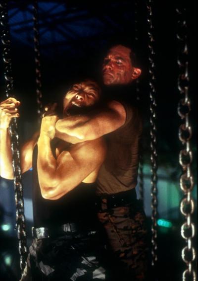 Топ-10 актеров-спасателей