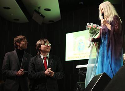 Макарские познакомили поклонников с дочерью